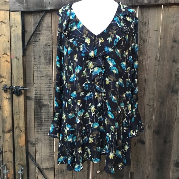 Sejour Tops - Sejour Floral Ruffled Top Nordstrom NWOT
